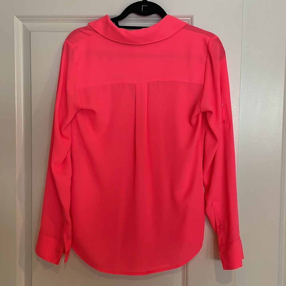 Express button down collared blouse. Size XS - Picture 2 of 4